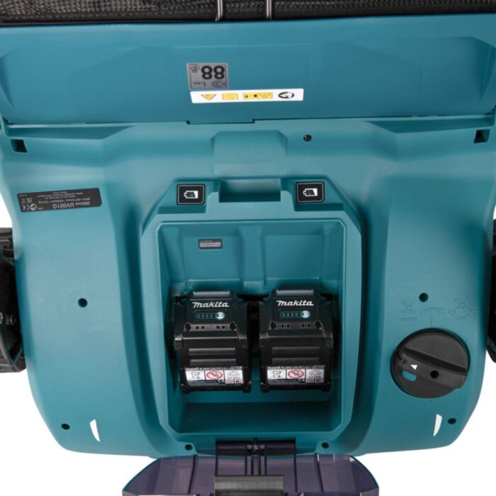 Makita UV001GM201 380mm 40V Max Brushless Lawn Scarifier With 2 x 4.0Ah Batteries & Charger - Image 14