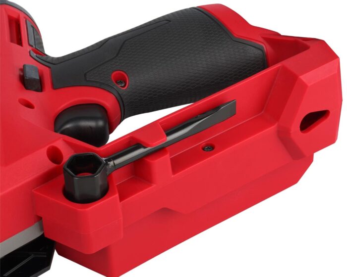 Milwaukee M12FHS-0 12V Brushless 231mm Fuel Hatchet Pruning Saw Body Only 4933472211 - Image 4