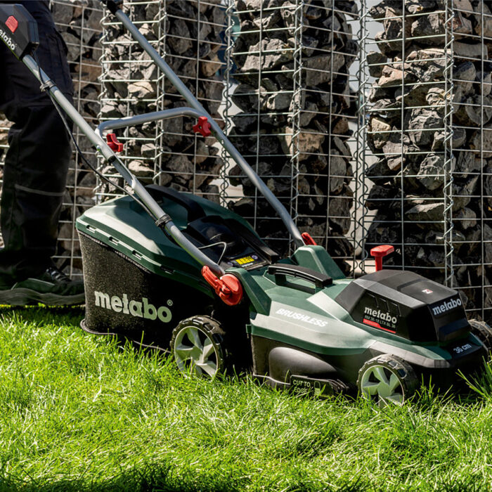 Metabo RM 36-18 LTX BL 36 36V Brushless Lawn Mower with 2 x 4.0Ah Battery & Charger - Image 5