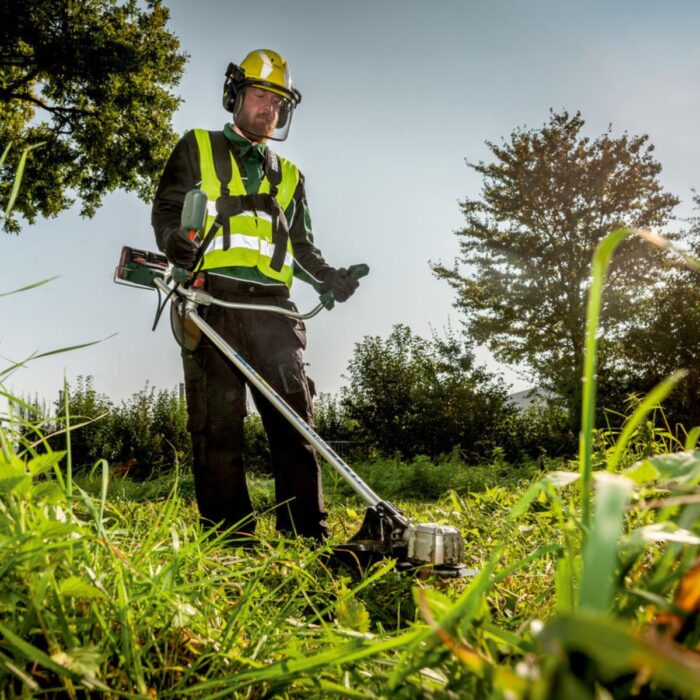 Metabo FSB 36-18 LTX BL 40 36V Brushless 40cm Grass Trimmer with Bike Handle Body Only 601611850 - Image 3