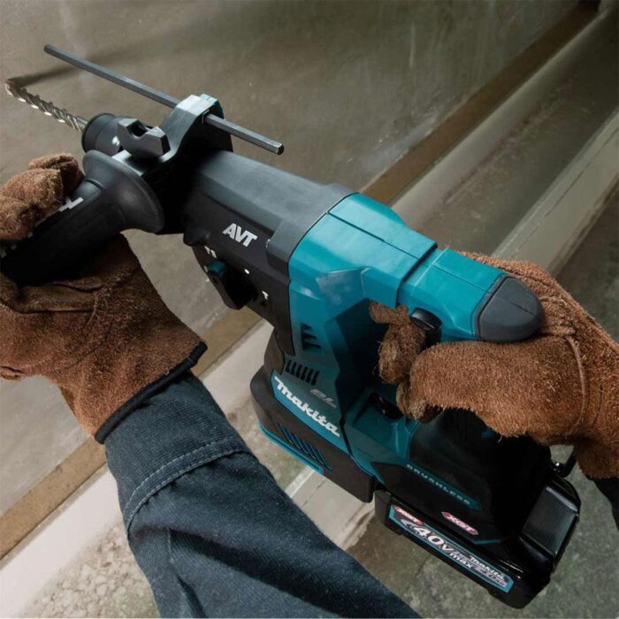 Makita HR004GZ01 40Vmax XGT SDS-PLUS Rotary Hammer Drill With Type 4 Case - Image 7