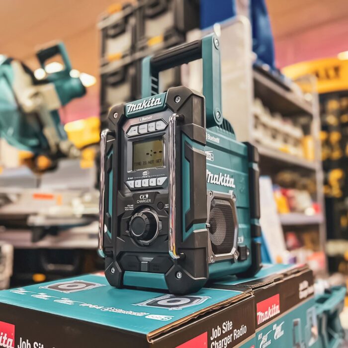 Makita DMR301 12Vmax CXT / 18V LXT DAB Job Site Bluetooth Radio Charger Body Only - Image 11