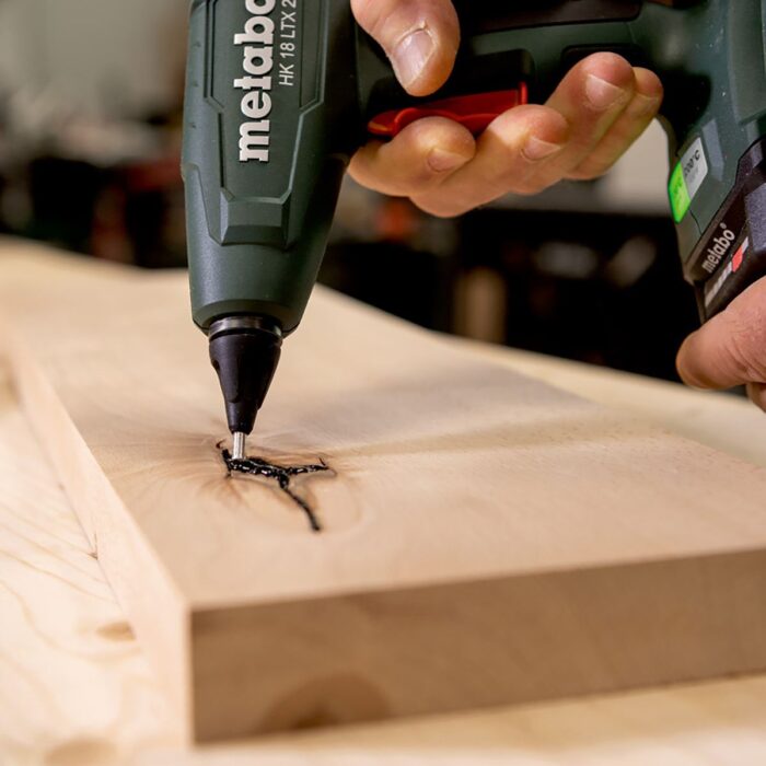Metabo HK 18 LTX 20 18V Hot Glue Gun with 1 x 4.0Ah Battery, Charger, Glue Sticks & Metabox - Image 5