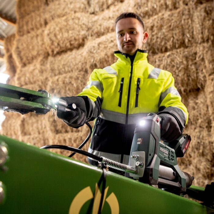 Metabo FP 18 LTX 18V Cordless Grease Gun with 1 x 4.0Ah Battery & Charger - Image 5