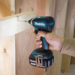 Makita DLX2507TJ 18V Combi Drill & Impact Driver With 2 x 5.0Ah Battery & 100 Accessory Set - Image 7