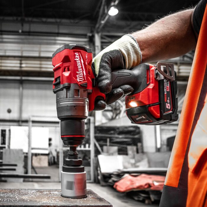 Milwaukee M18FPD3-0 18V Fuel Brushless Combi Drill with 1 x 2.0Ah Battery Charger & Bag - Image 7