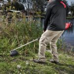 Milwaukee M18FOPH-BCA Quik-Lok Brush Cutter Attachment 4932479986 - Image 5