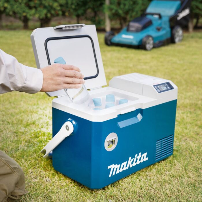 Makita CW003GT101 40V XGT Cooler Warmer Box With 5.0ah Battery & Charger - Image 2