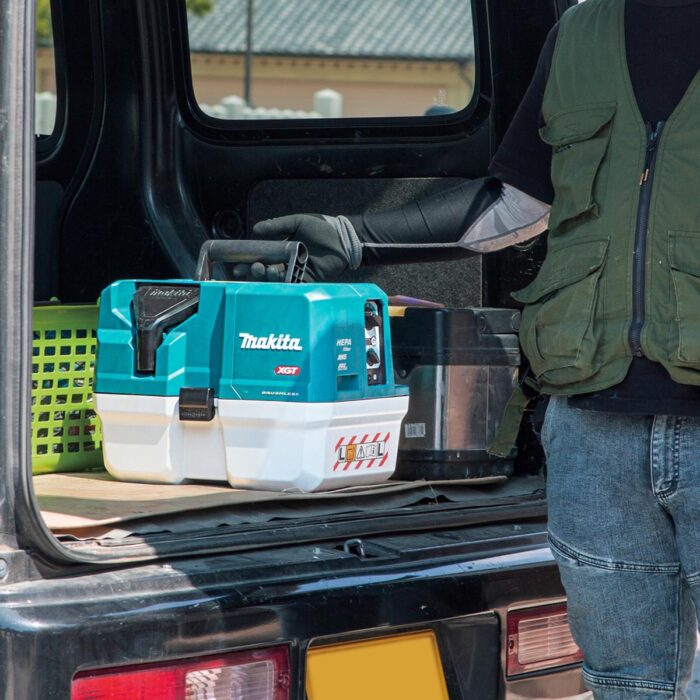 Makita VC013GLZ03 40V Max XGT Brushless L-Class 7.5L Wet & Dry Vacuum Cleaner Body Only - Image 11