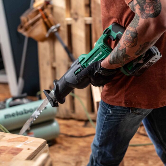 Metabo HPT CR18DBQ4M 18V MultiVolt Cordless Reciprocating Saw (Tool Body Only) - Image 4