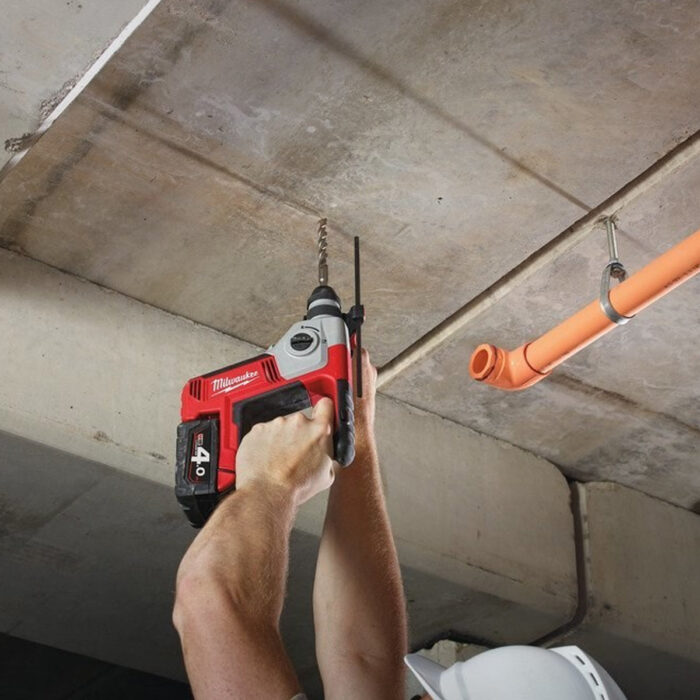 Milwaukee M18BH-0 18V SDS 2 Mode Hammer Drill with 1 x 5.0Ah Battery & Charger - Image 4