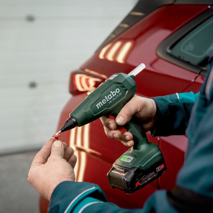 Metabo HK 18 LTX 20 18V Hot Glue Gun with 1 x 4.0Ah Battery, Charger, Glue Sticks & Metabox - Image 4