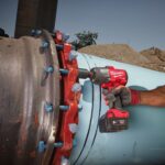 Milwaukee M18FHIW2F12-502X 18V Brushless 1/2" Impact Wrench with 2 x 5.0Ah Battery Charger & Case 4933492784 - Image 6