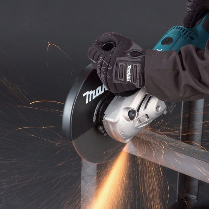 Makita GA9020KD/1 230mm (9") Angle Grinder With Case & Diamond Blade 110V - Image 5