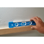 Empire EM81.9 - 9" Magnetic Torpedo Level with e-BAND Vials - Image 4