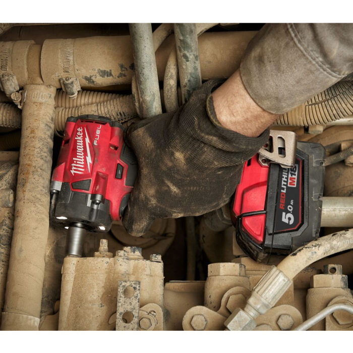 Milwaukee M18FIW2F38-502X 18V FUEL Friction Ring Impact Wrench 3/8" with 2 x 5.0AH Batteries & Charger in Case 4933478652 - Image 5