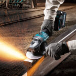 Makita GAG01M1 40V max XGT® Brushless Cordless 4‑1/2” / 5" Angle Grinder Kit, with Electric Brake (4.0Ah) - Image 4