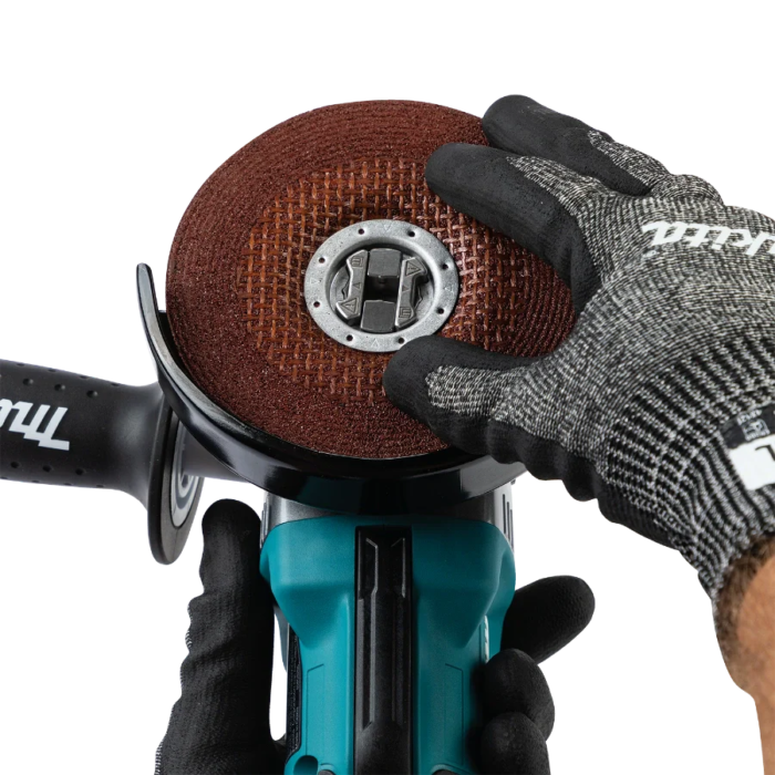 Makita GAG13M1 40V max XGT® Brushless Cordless 4‑1/2" / 5" X‑LOCK Paddle Switch Angle Grinder Kit, with Electric Brake (4.0Ah) - Image 11