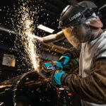 Makita GAG13M1 40V max XGT® Brushless Cordless 4‑1/2" / 5" X‑LOCK Paddle Switch Angle Grinder Kit, with Electric Brake (4.0Ah) - Image 4