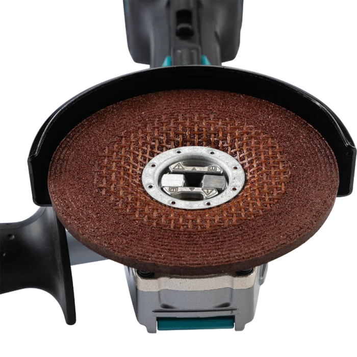 Makita GAG13M1 40V max XGT® Brushless Cordless 4‑1/2" / 5" X‑LOCK Paddle Switch Angle Grinder Kit, with Electric Brake (4.0Ah) - Image 8