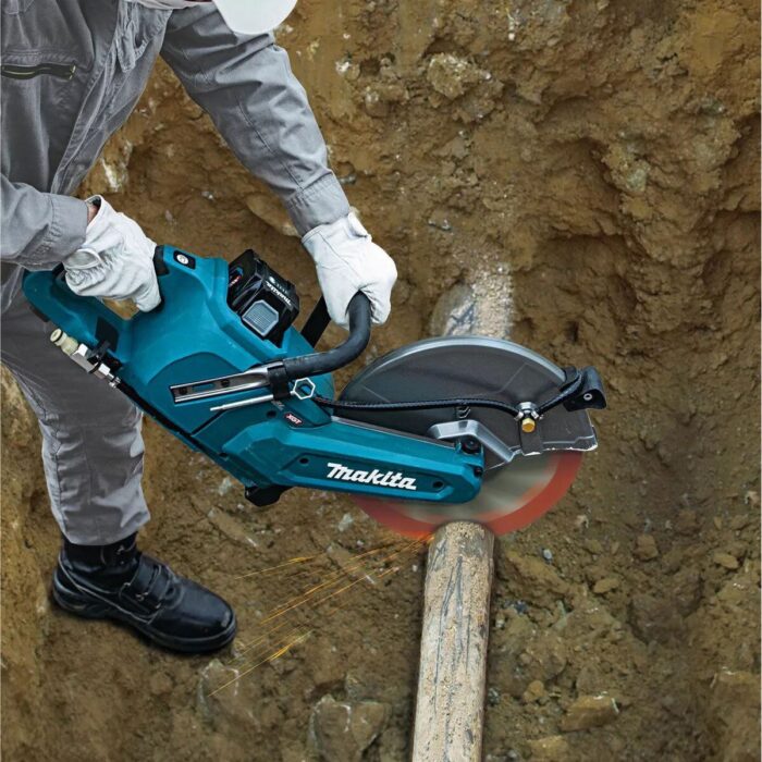 Makita CE004GZ 40V XGT 305mm Brushless Disc Cutter with 1 x 4.0Ah Battery & Charger - Image 4