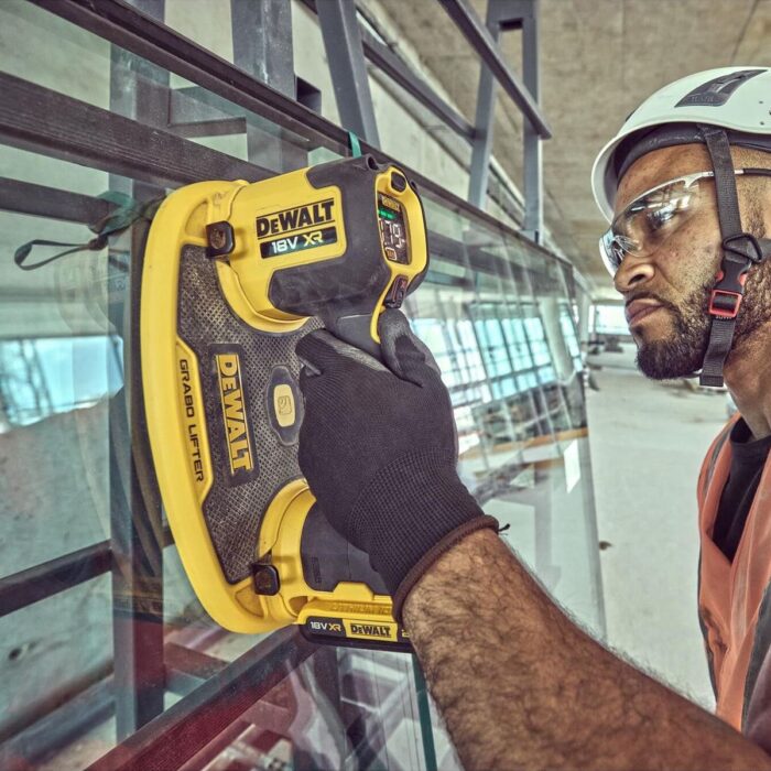 Dewalt DCE590N 18V XR Grabo Suction Lifter with 1 x 5.0Ah Battery Charger & Case - Image 9