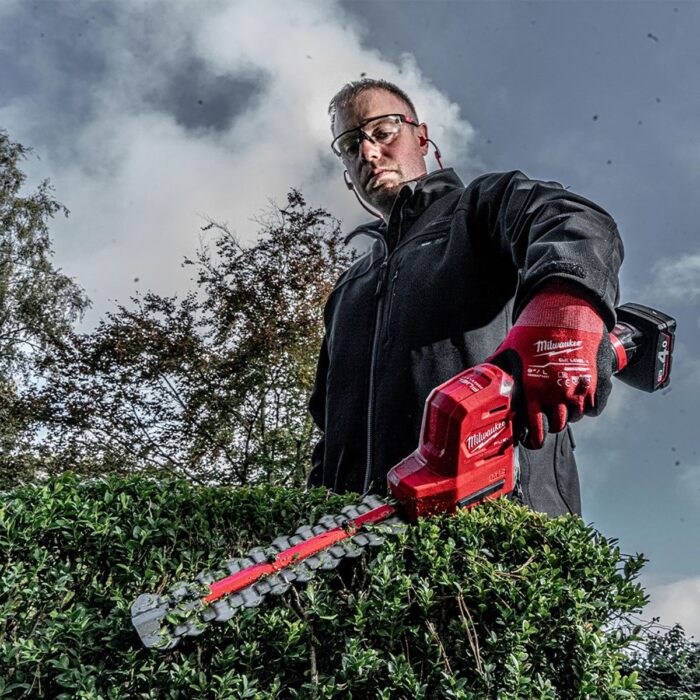 Milwaukee M12FHT20-0 12V FUEL Brushless 20cm Hedge Trimmer Body Only 4933479675 - Image 8