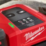 Milwaukee M18DBSC 18V 240V Dual Bay Super Charger 4932492532 - Image 6