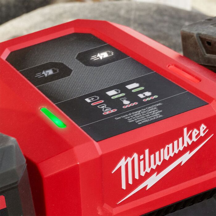 Milwaukee M18DBSC 18V 240V Dual Bay Super Charger 4932492532 - Image 6