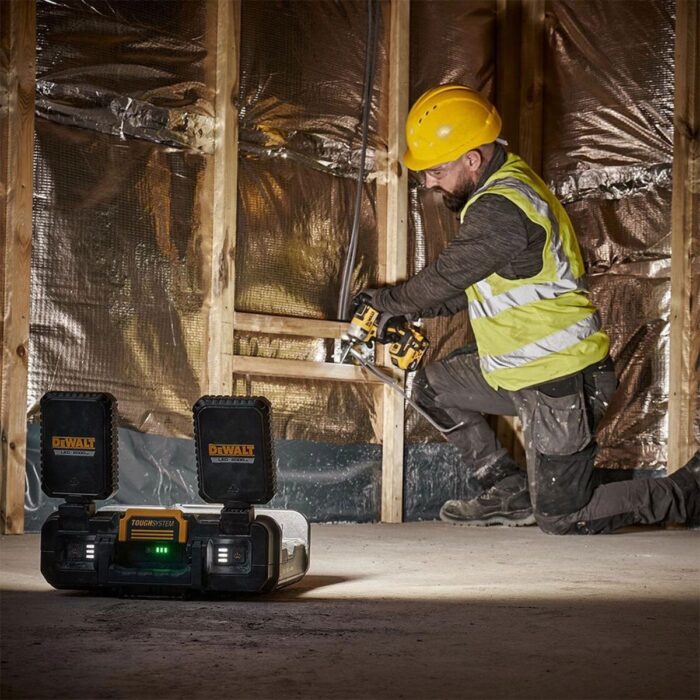 Dewalt DWST08061-1 TOUGHSYSTEM 2.0 Toolbox With Adjustable Work Light - Image 7