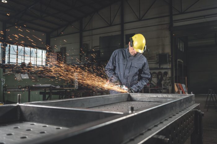 Metabo 613059520 WPB 18 LT BL 11-125 Quick 5.5 Kit 4-1/2” / 5” Brushless Braking Angle Grinder Kit - Image 6