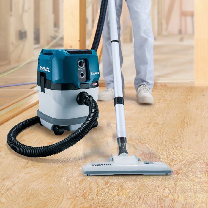 Makita VC003GLD22 40Vmax XGT Brushless L-Class Dust Extractor With 2 x 2.5Ah Battery & Charger - Image 5