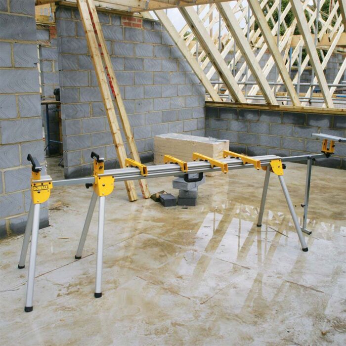 Dewalt DE7023 Universal Mitre Saw Leg Stand - Image 6