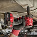 Milwaukee M18FIW2F12-0 18V Brushless 1/2" Impact Wrench with 1 x 5.0Ah Battery & Charger - Image 5