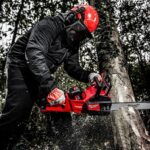 Milwaukee M18FCHSC-0 18V Fuel Brushless Chainsaw with 1 x 5.0Ah Battery - Image 2