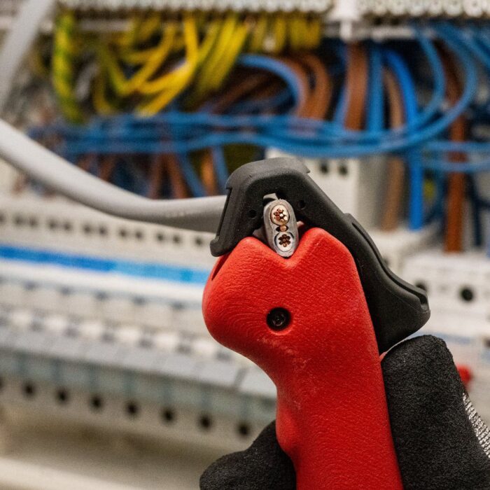 Milwaukee 4 in 1 Multi-Purpose Stripper 4932498270 - Image 5