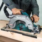 Makita HS011GZ 40Vmax XGT Brushless Circular Saw with 1 x 4.0Ah Battery & Charger - Image 4