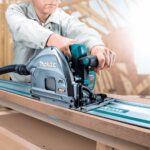 Makita SP001GZ03KIT5 40V Brushless Plunge Saw with 2 x Guide Rail, Connector, Clamp Set & 1 x 4.0Ah Battery Charger - Image 5