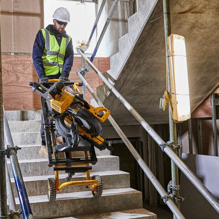 DeWalt DE7260 Mitre Saw Folding Rolling Stand - Image 7