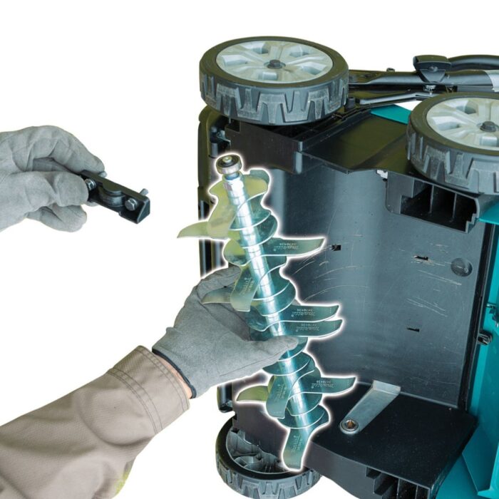 Makita UV001GM201 380mm 40V Max Brushless Lawn Scarifier With 2 x 4.0Ah Batteries & Charger - Image 17