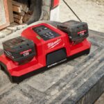 Milwaukee M18DBSC 18V 240V Dual Bay Super Charger 4932492532 - Image 8