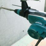 Makita HR5212C/2 52mm 2-Mode SDS-Max Rotary Demolition Hammer With AVT 240V - Image 3