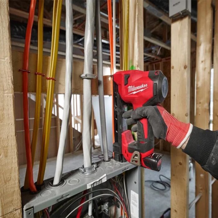 Milwaukee M12BCST-0 12V Cable Stapler with 25mm Insulated Cable - Image 8